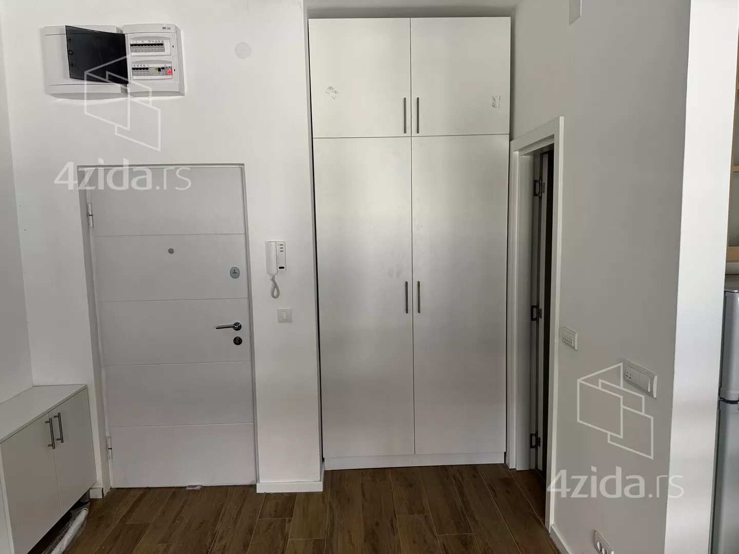 Garsonjera | 4zida