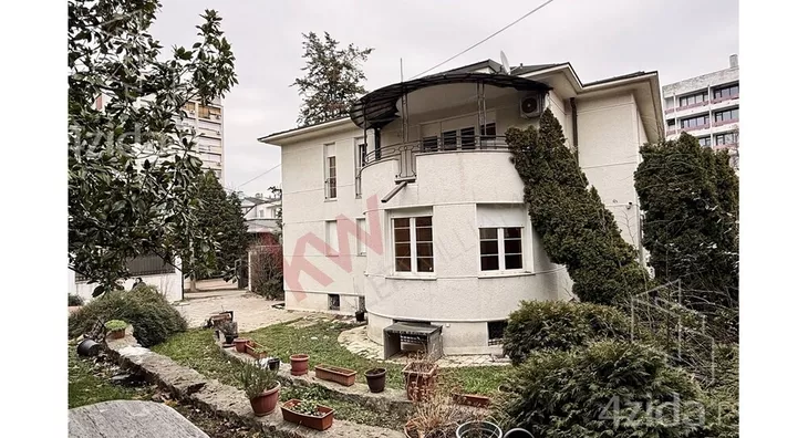 4-etažna kuća | 4zida