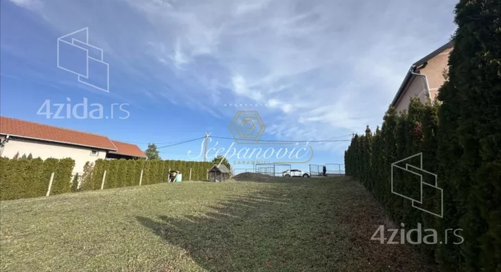 Građevinsko zemljište | 4zida