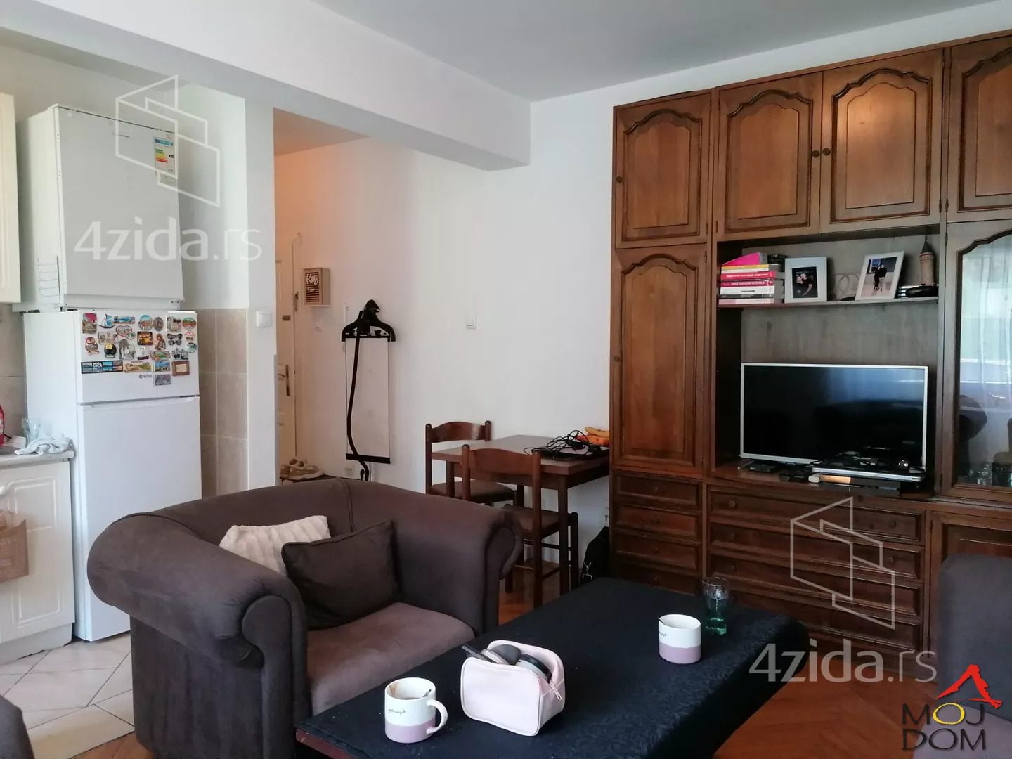 Jednoiposoban stan | 4zida