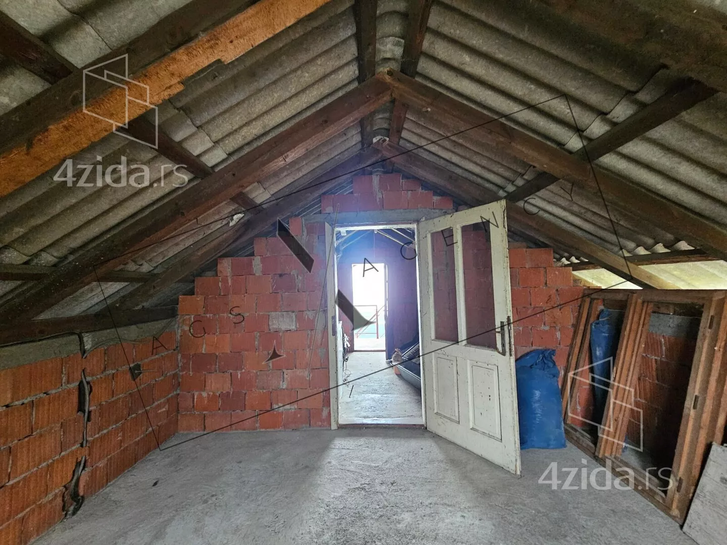 2-etažna kuća | 4zida