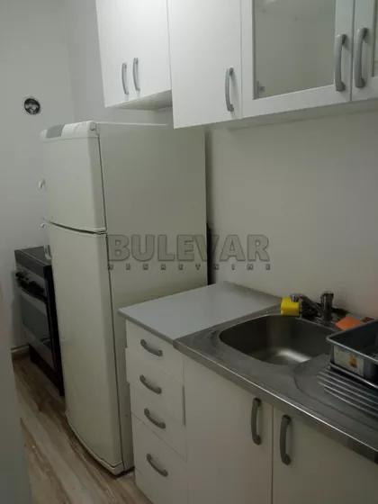 Prištinska | 4zida.rs