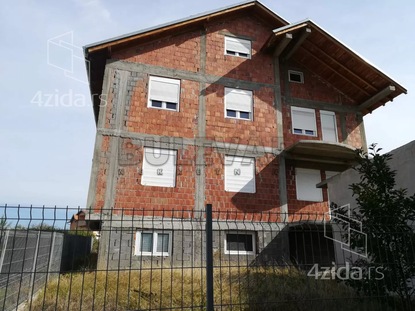 3-etažna kuća | 4zida