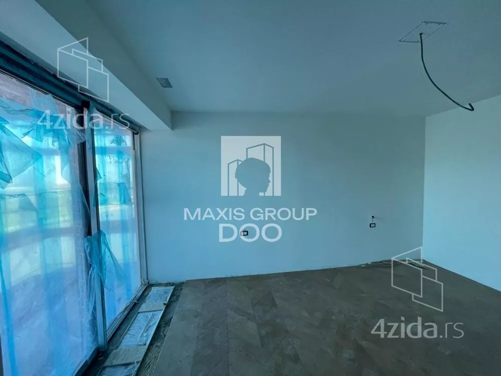 Četvoroiposoban stan | 4zida