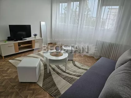 Pariske Komune | 4zida.rs