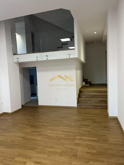 Sremska Kamenica | 4zida.rs