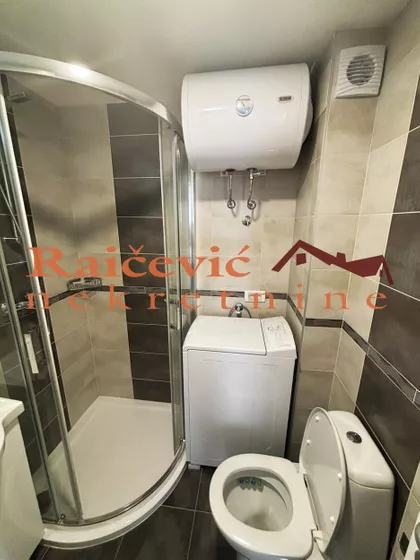 Ante Bogicevica | 4zida.rs