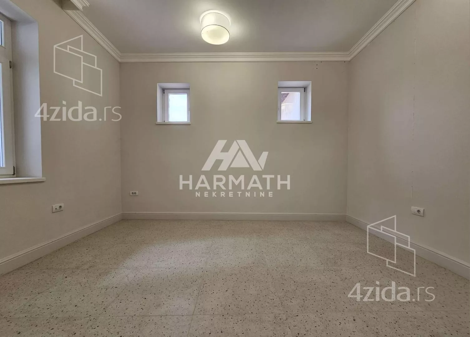 Kancelarija | 4zida