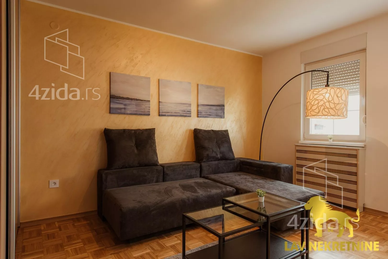 Jednoiposoban stan | 4zida