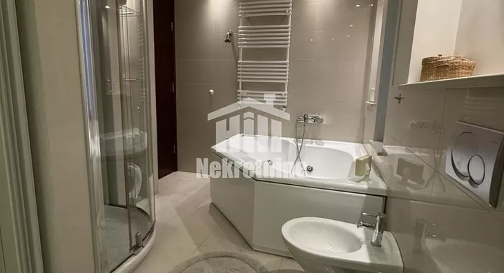 4-etažna kuća | 4zida