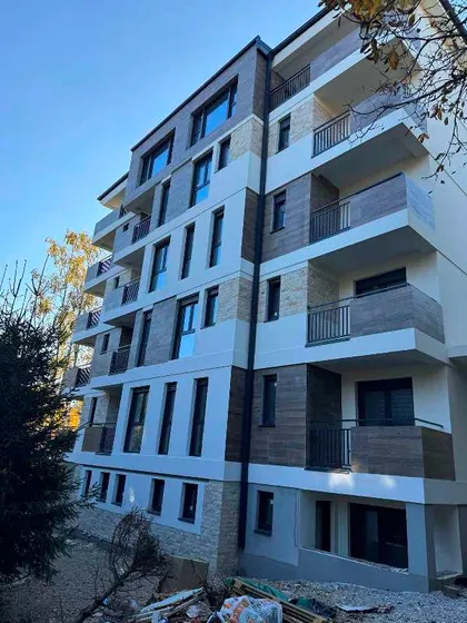 SUNČEV BREG | 4zida.rs
