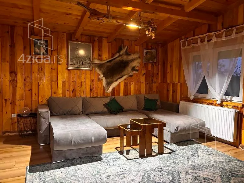 Kuća | 4zida