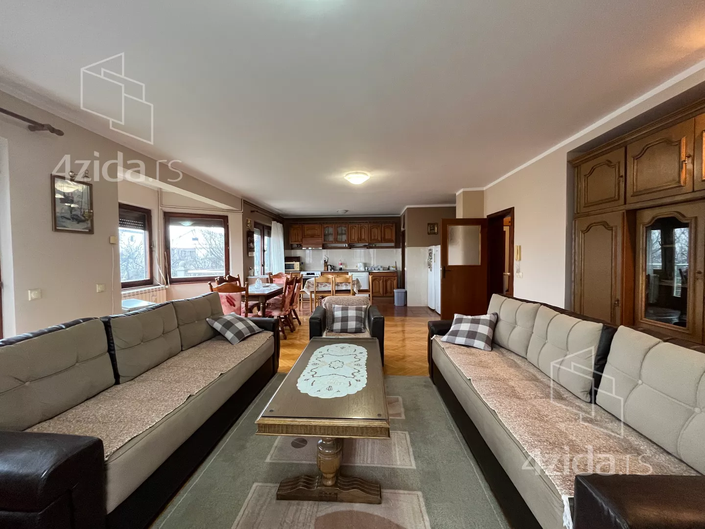 3-etažna kuća | 4zida