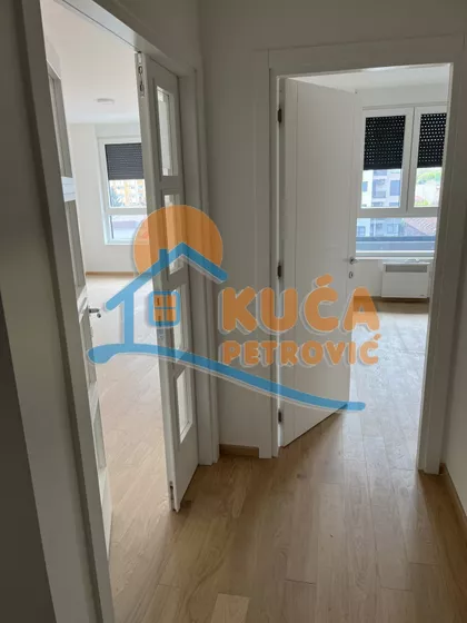 Vardarska | 4zida.rs