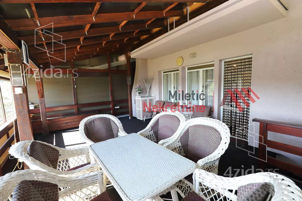 3-etažna kuća | 4zida