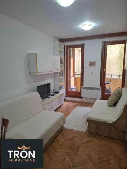 Nemanjina | 4zida.rs