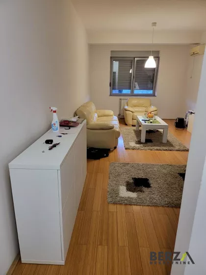 Novi Sad - Centar | 4zida.rs