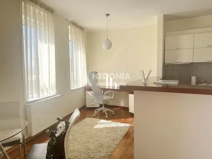 Vladimira Popovića | 4zida.rs