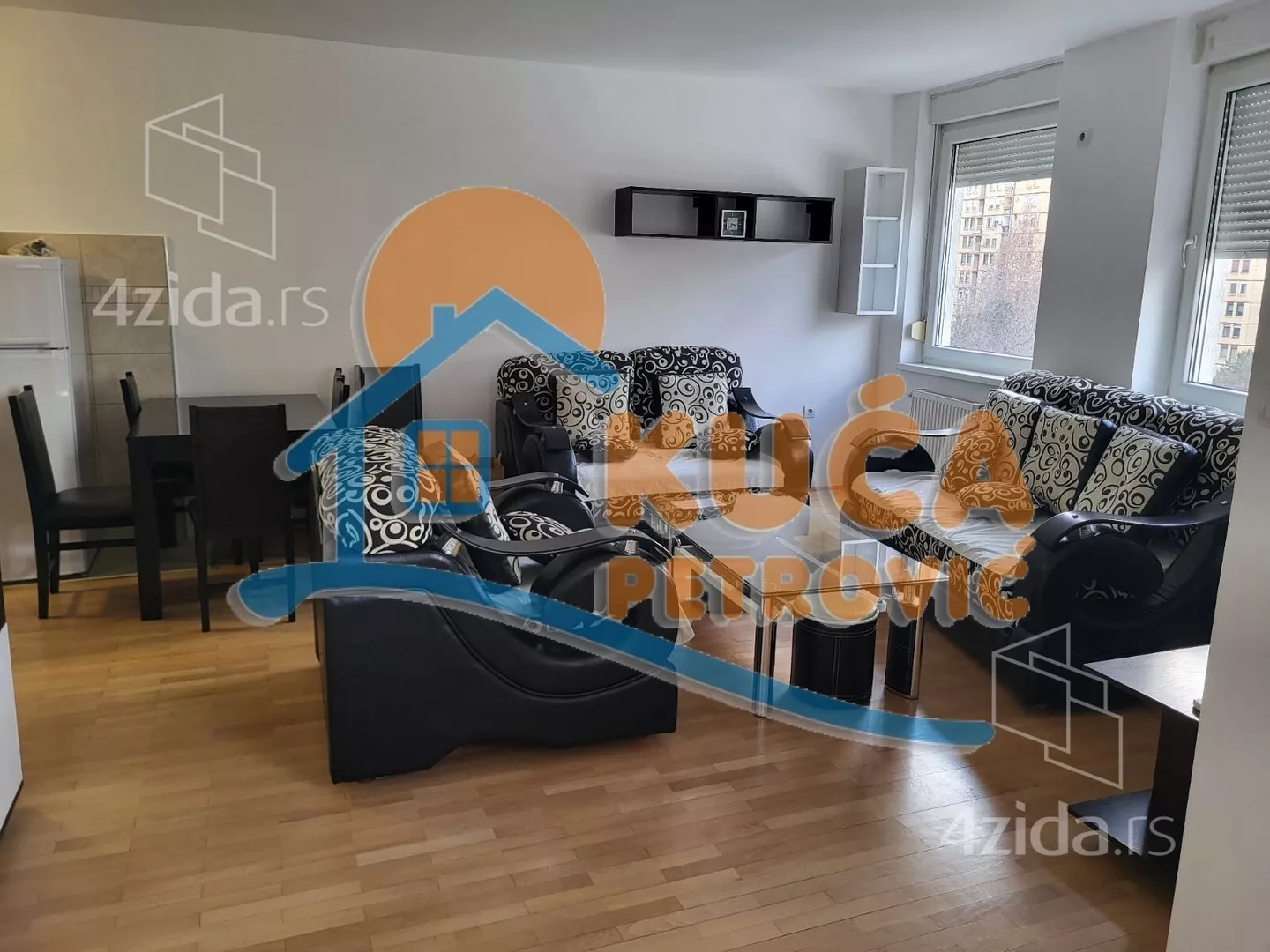 Jednoiposoban stan | 4zida