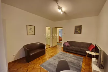 Strahinjića Bana | 4zida.rs
