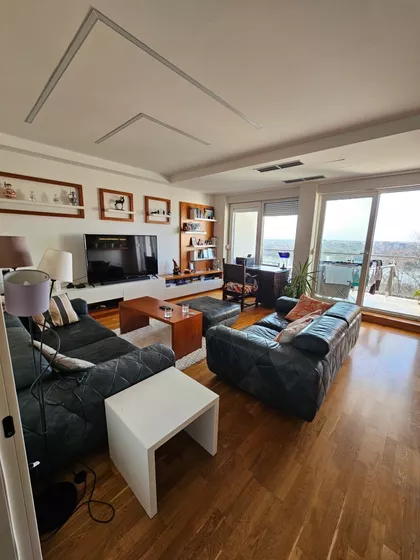 Sremska Kamenica | 4zida.rs