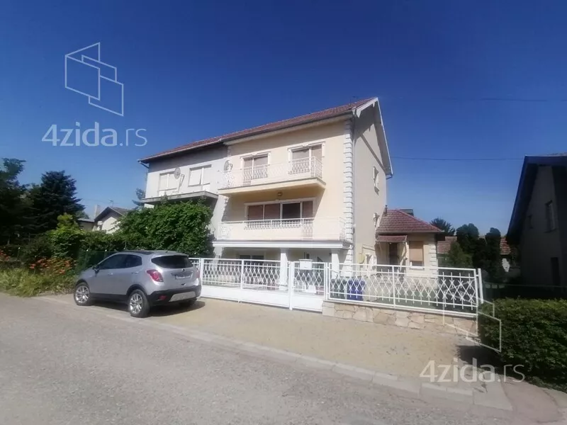 Kuća | 4zida