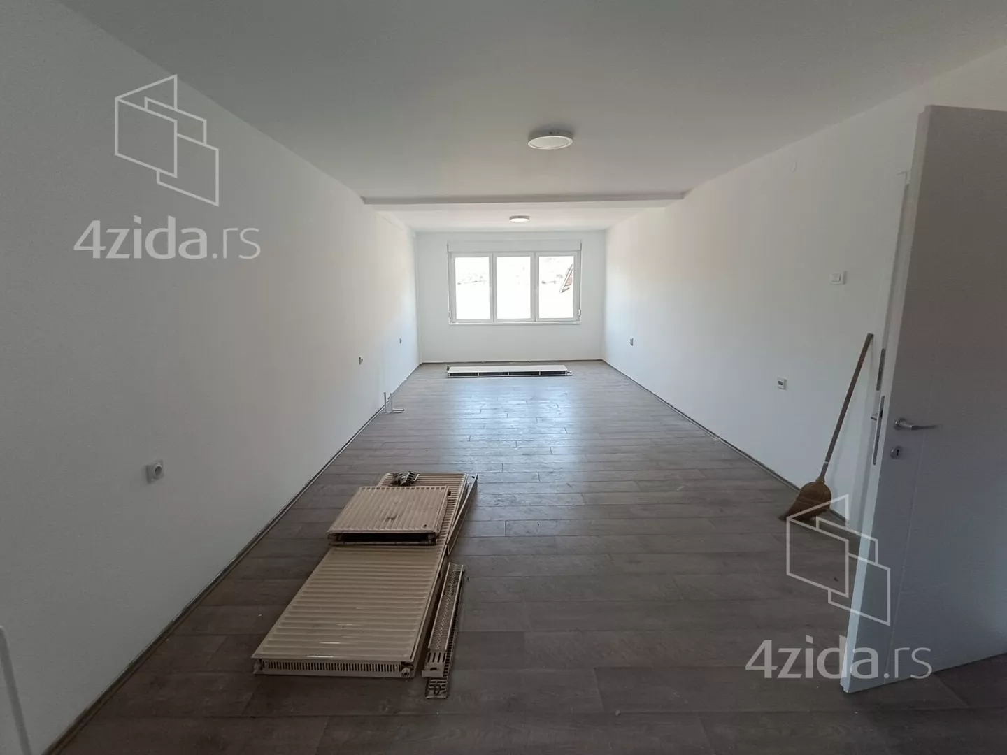 3-etažna kuća | 4zida