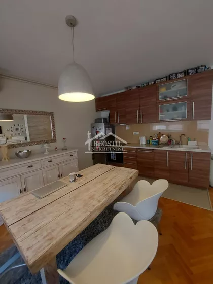 Kajmakčalanska | 4zida.rs