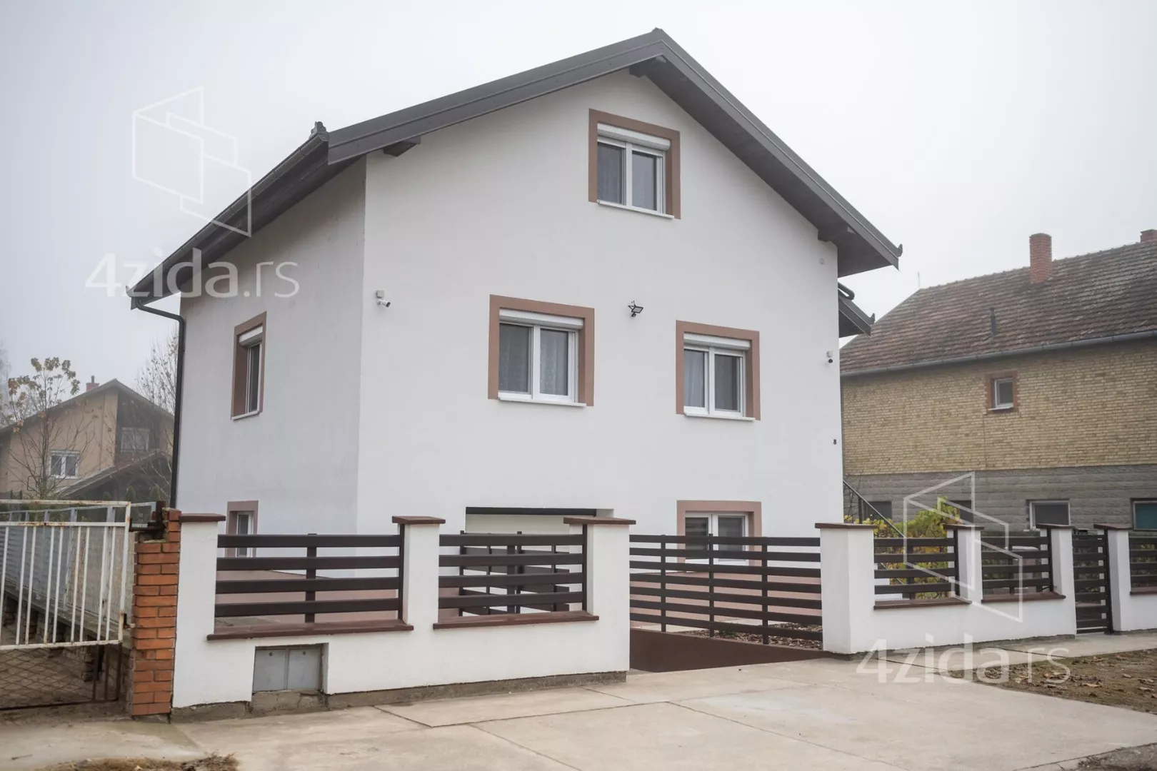 3-etažna kuća | 4zida