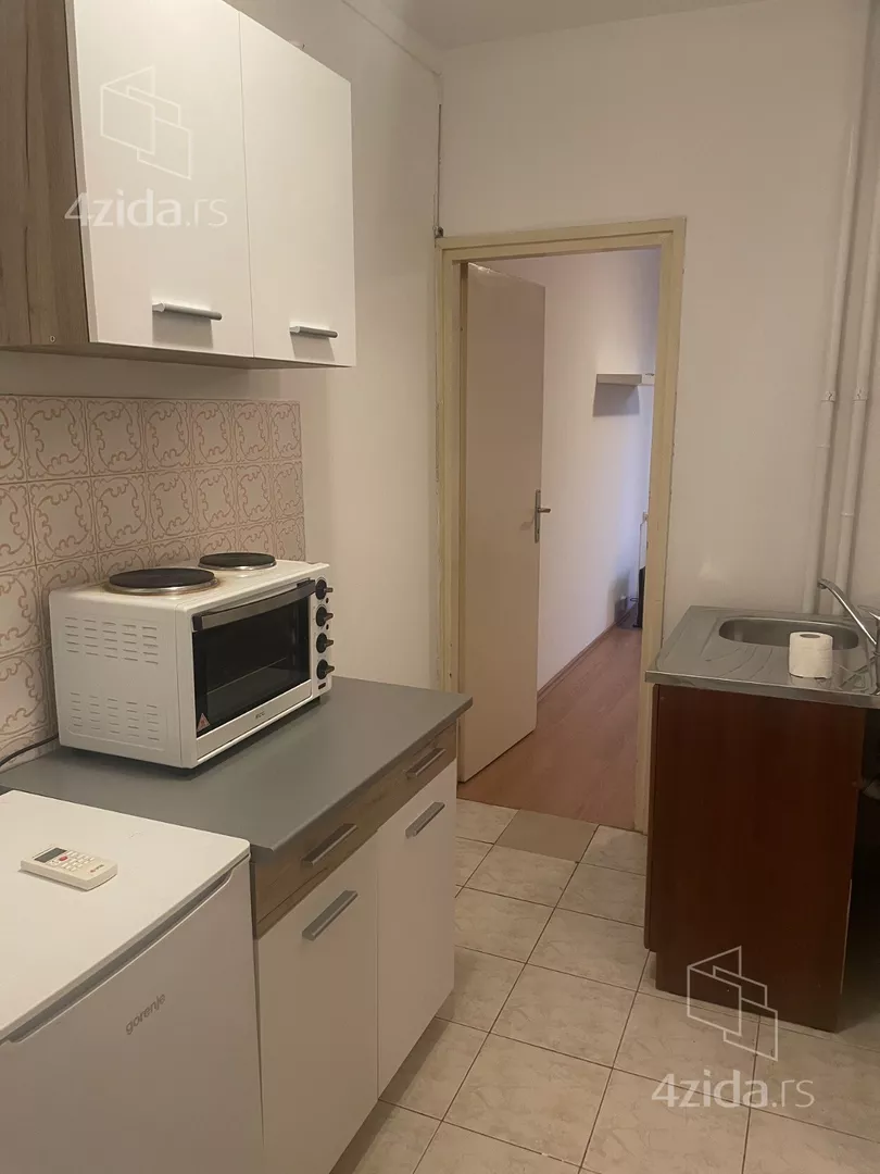 Garsonjera | 4zida