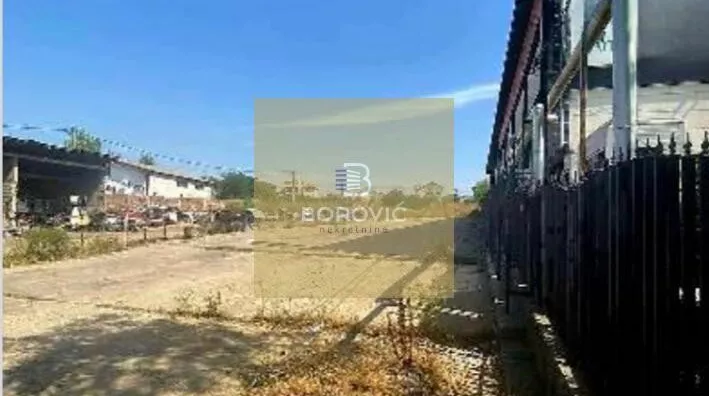 Plac | 4zida
