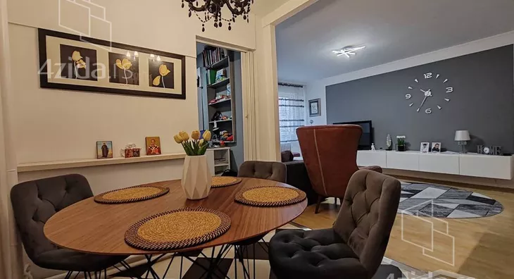 Troiposoban stan | 4zida