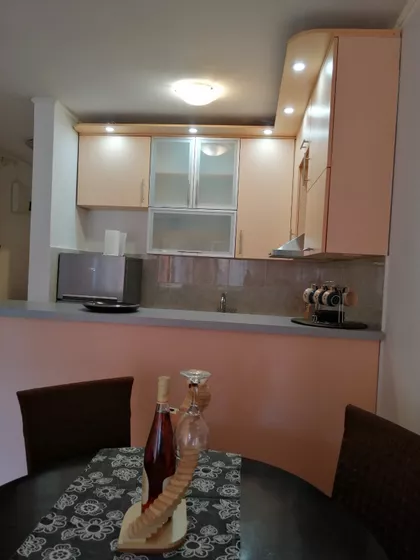 Vitezova Karađorđeve Zvezde | 4zida.rs