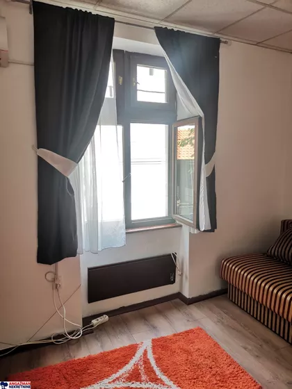 Senjačka | 4zida.rs