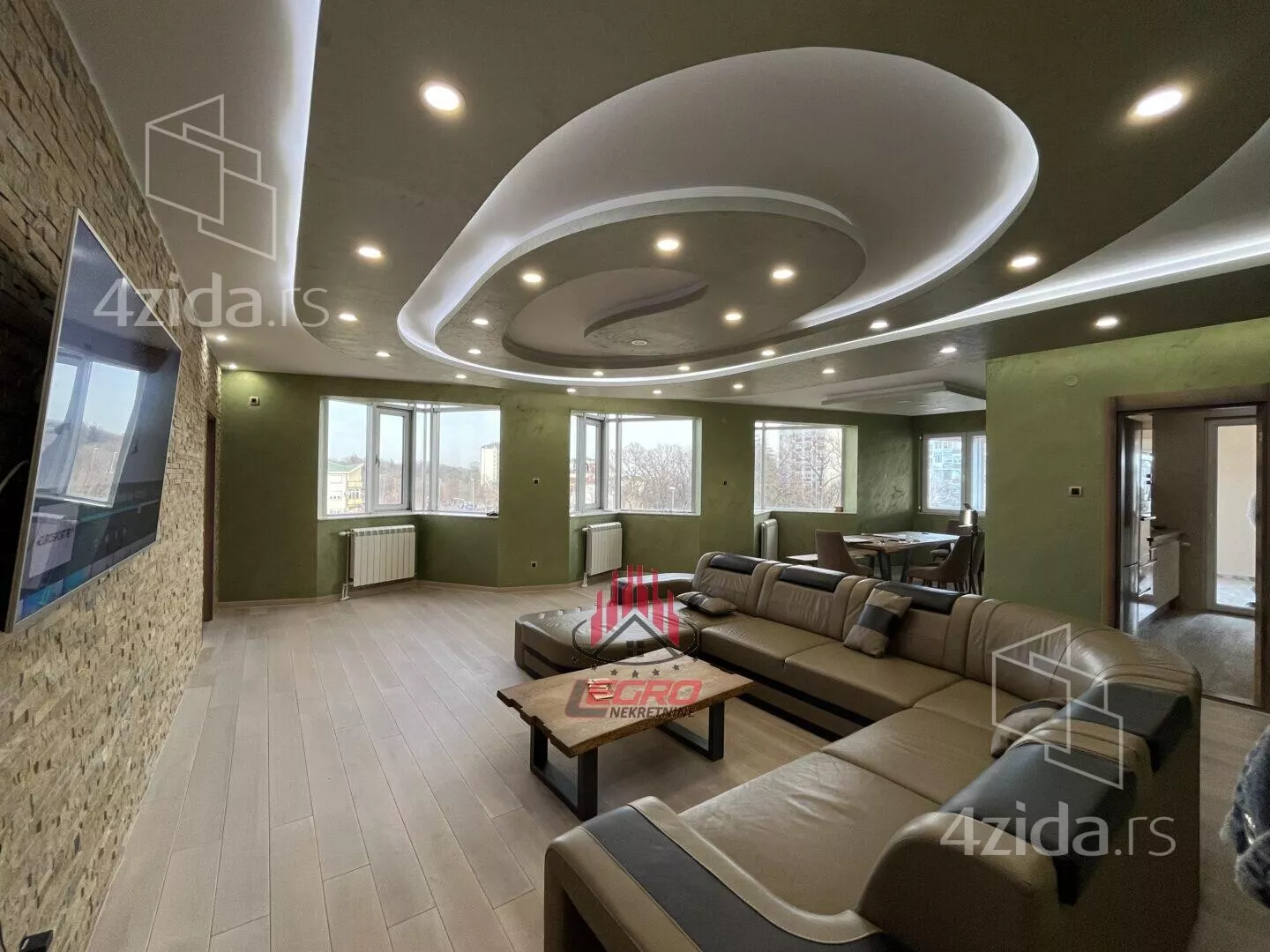 Petoiposoban stan | 4zida