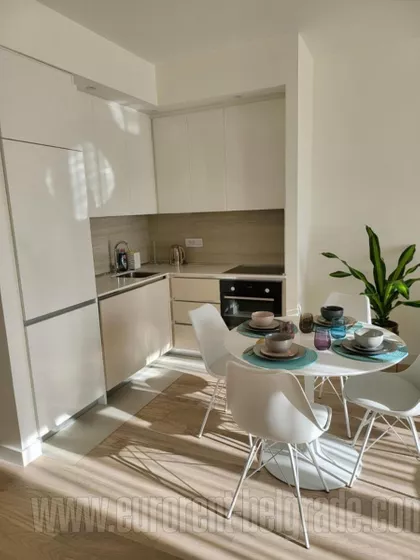 BEOGRAD NA VODI | 4zida.rs