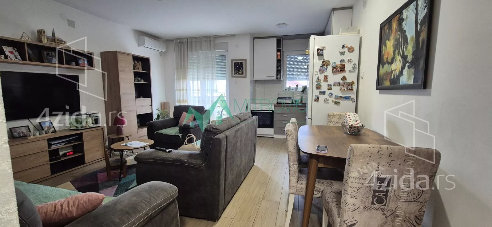 Dvoiposoban stan | 4zida