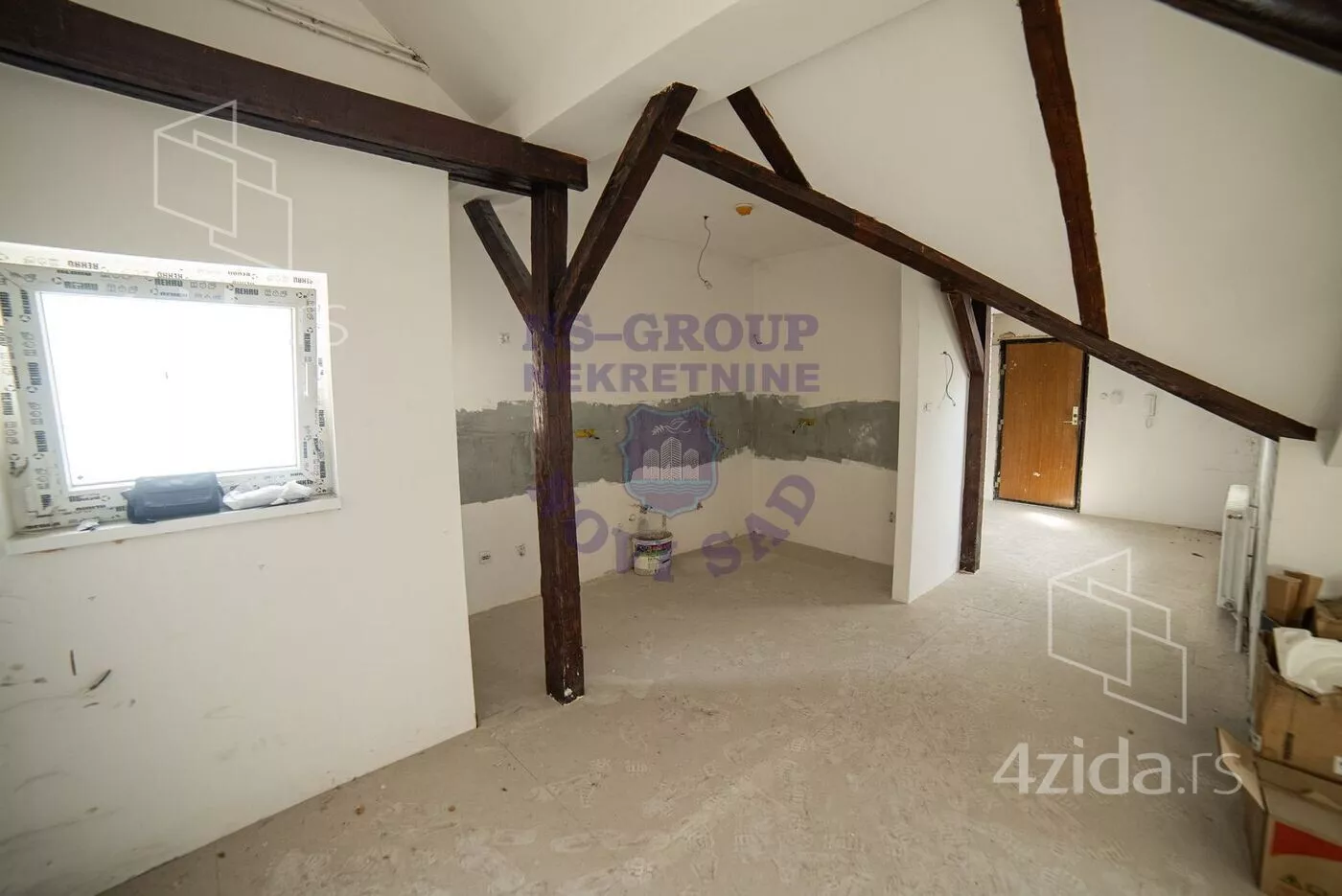 Četvorosoban stan | 4zida