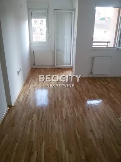 Vardarska | 4zida.rs