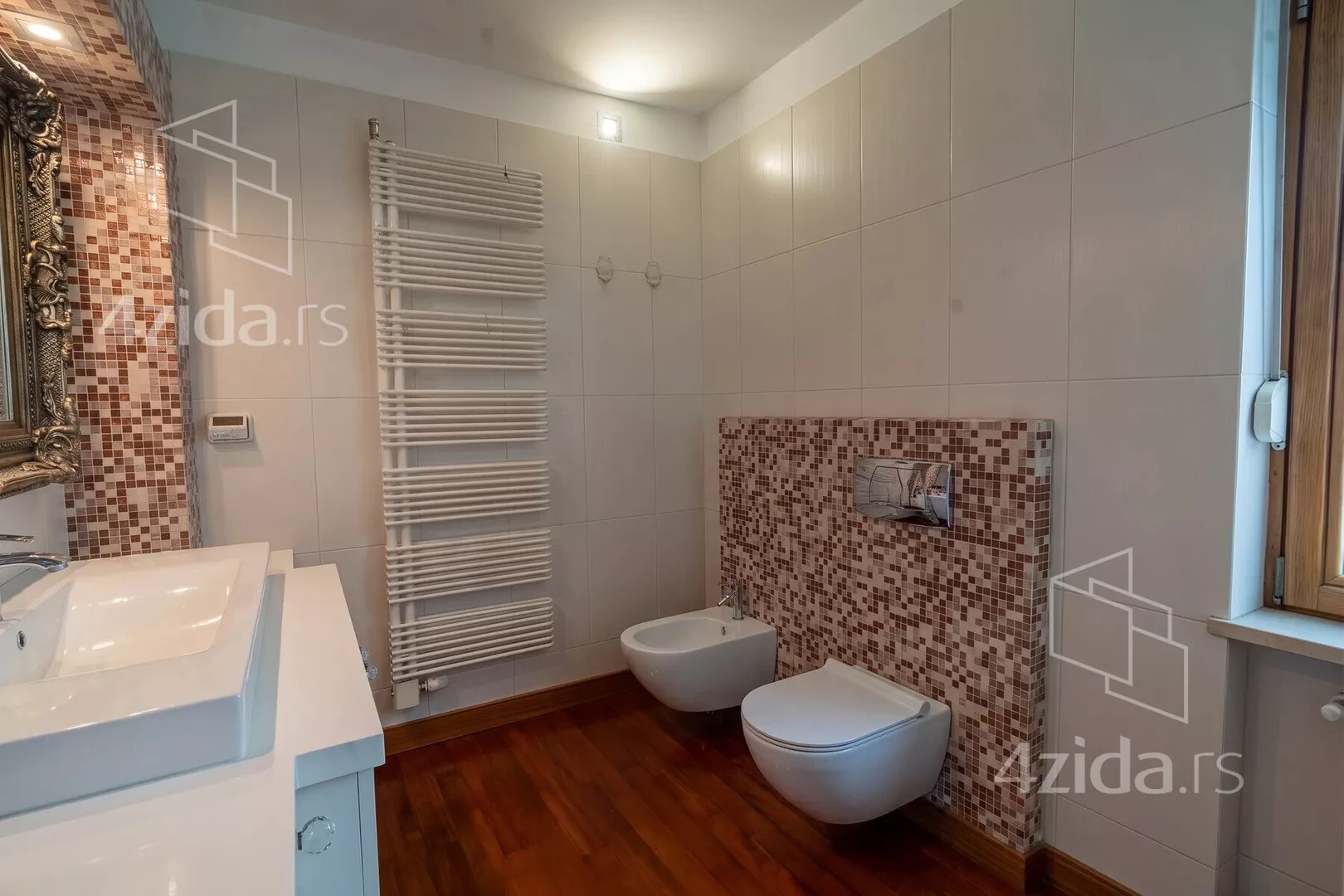 4-etažna kuća | 4zida