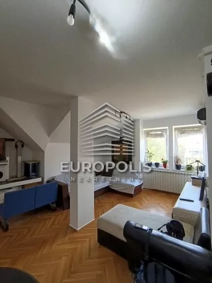 Novi Banovci | 4zida.rs