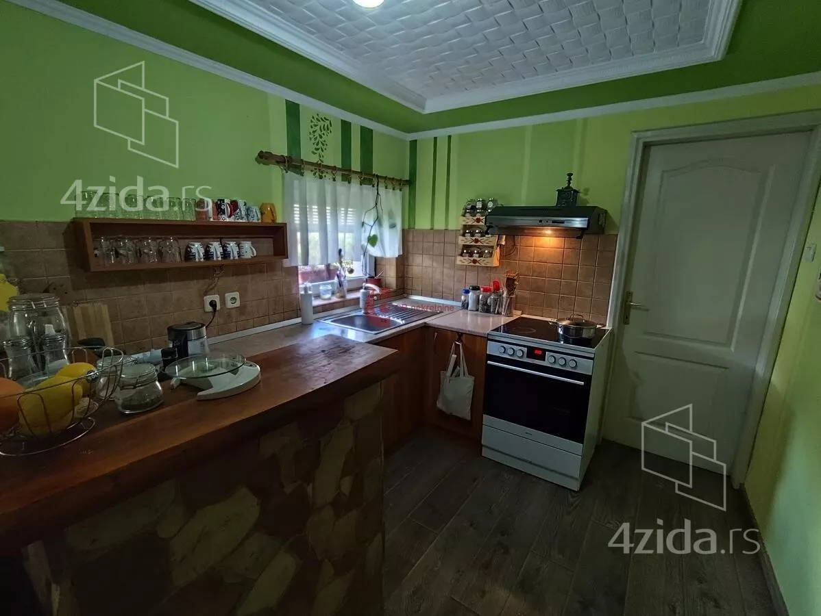 Kuća | 4zida
