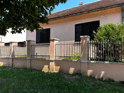Gradske lokacije | 4zida.rs