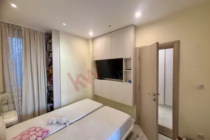 Makenzijeva | 4zida.rs