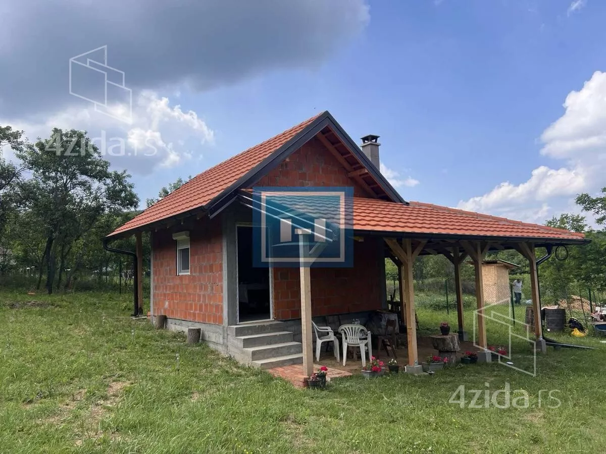 Kuća | 4zida