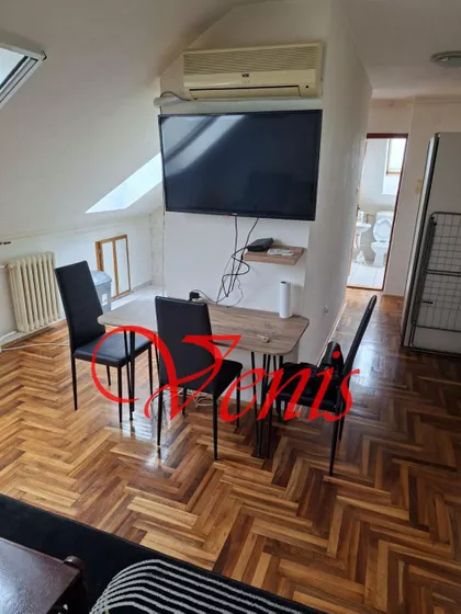 Šumadijska | 4zida.rs