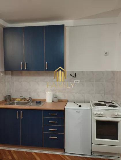 Petra Drapšina | 4zida.rs