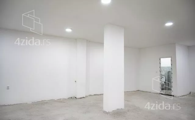 Poslovni prostor | 4zida