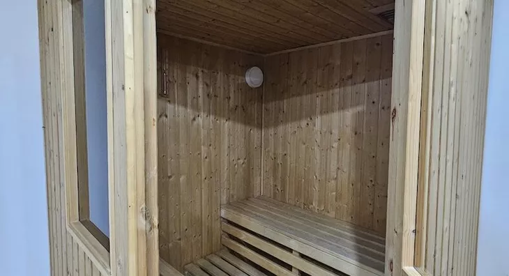 Šestosoban stan | 4zida