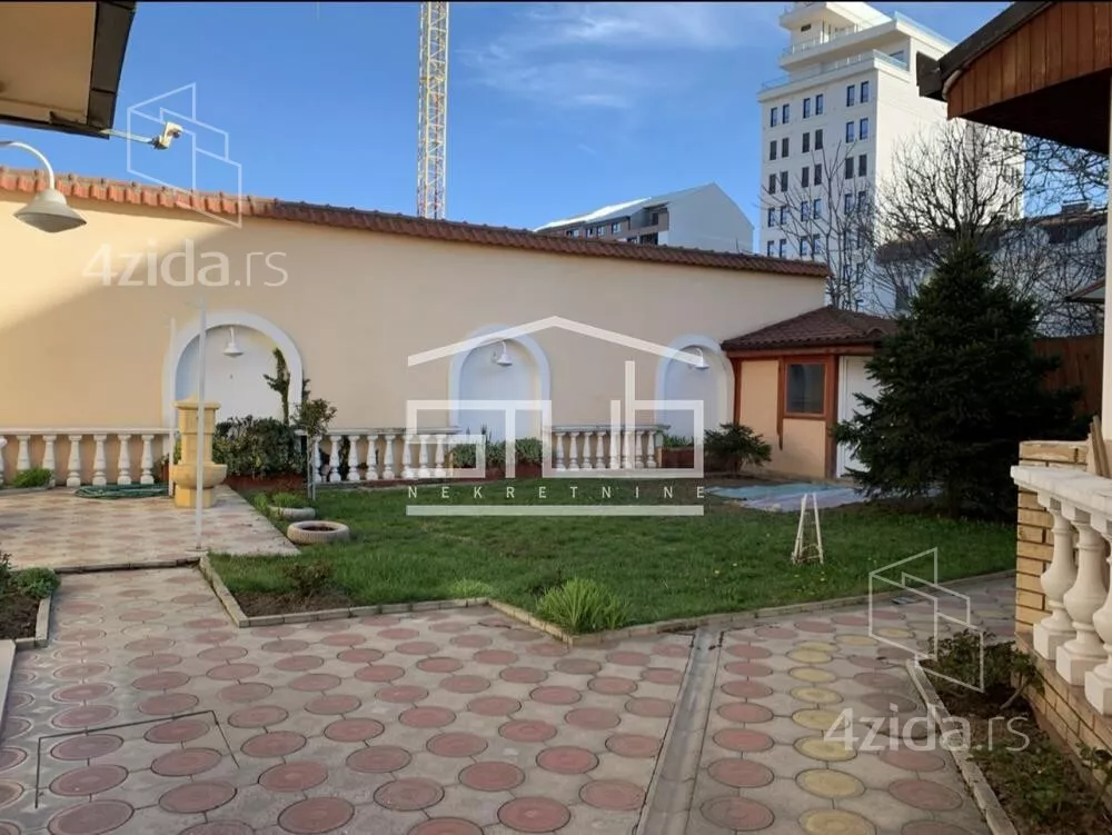 Kuća | 4zida